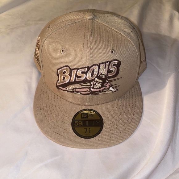 New Era Buffalo Bisons 59Fifty Fitted Hat Size 7 3/4 Tan/Camel Pink Underbrim - Picture 10 of 10